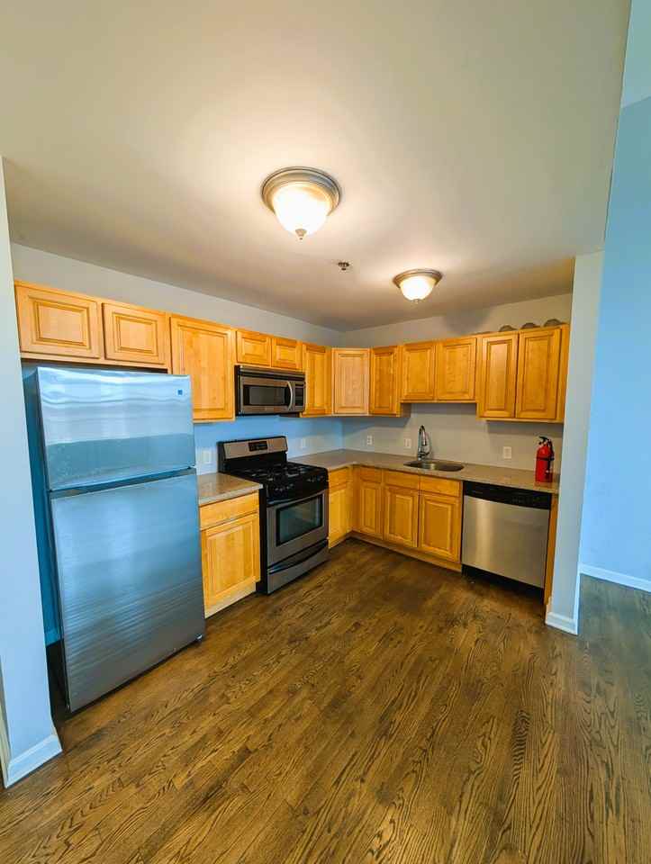 19 Market Street #405 - Photo 3 of 16