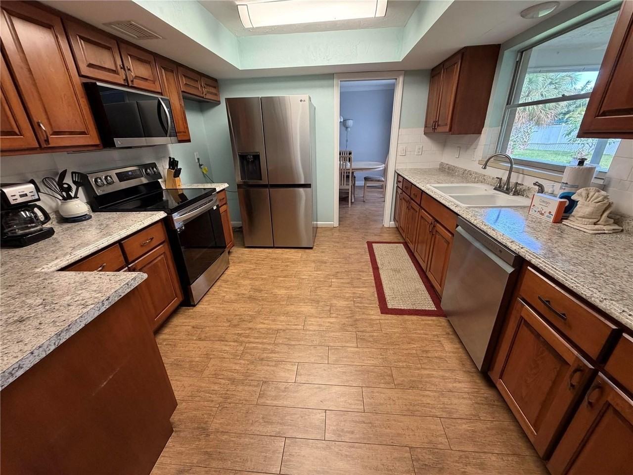 7402 13th Ave W - Photo 2 of 23