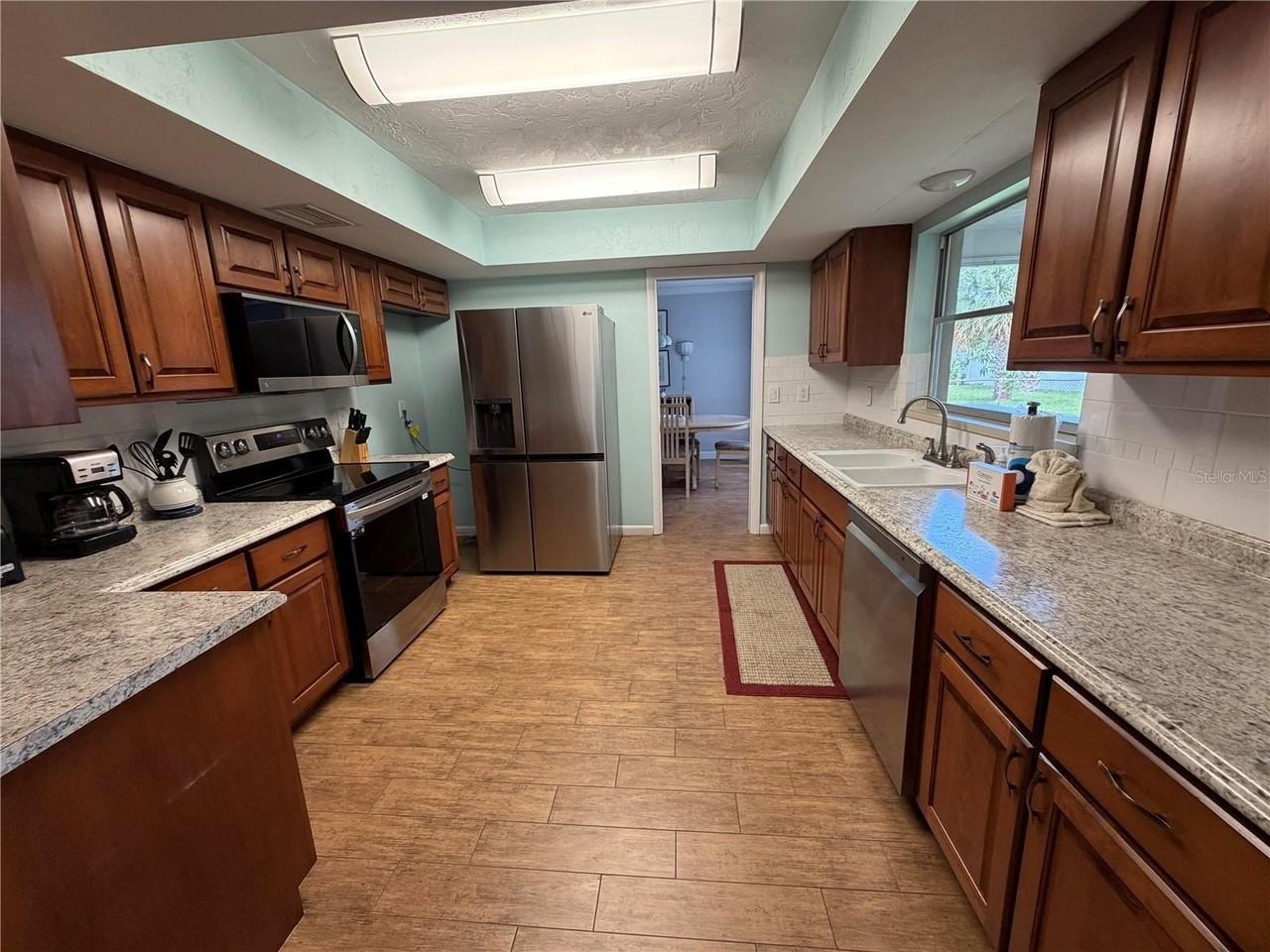 7402 13th Ave W - Photo 3 of 23