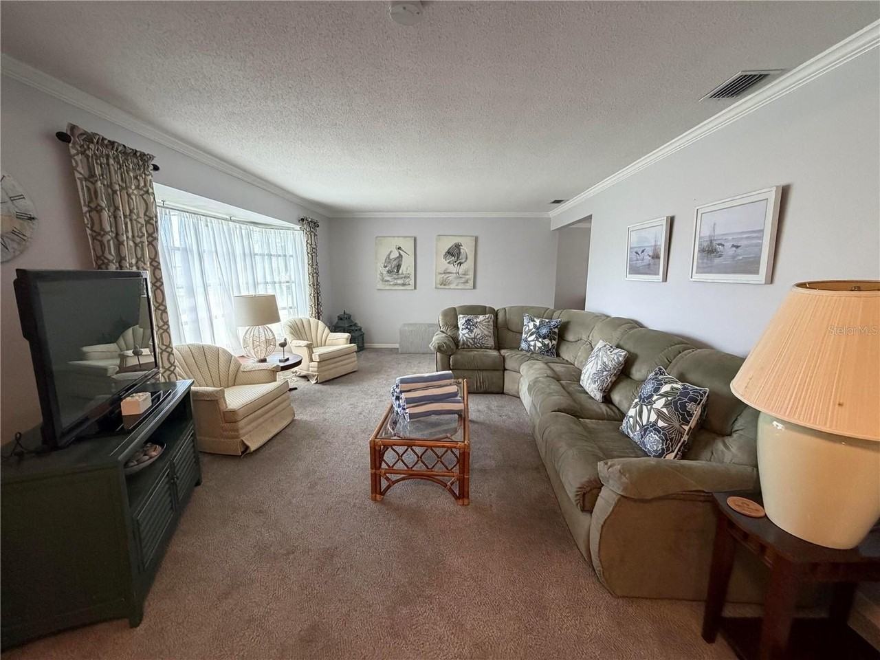 7402 13th Ave W - Photo 5 of 23