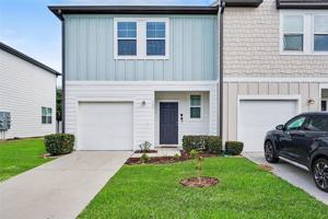 featured image of 868 Grandin St