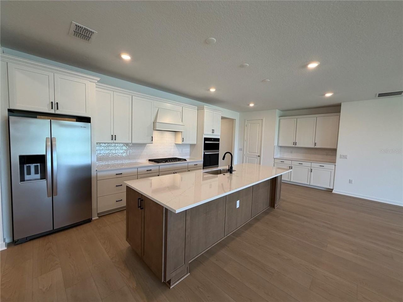 6888 Gilly Shadow St - Photo 7 of 21