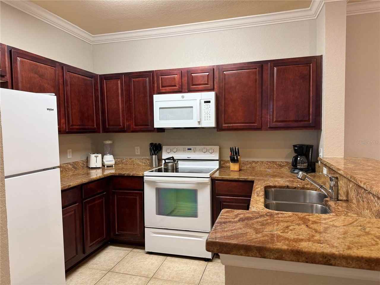 1301 Tuscan Ter #9306 - Photo 4 of 31