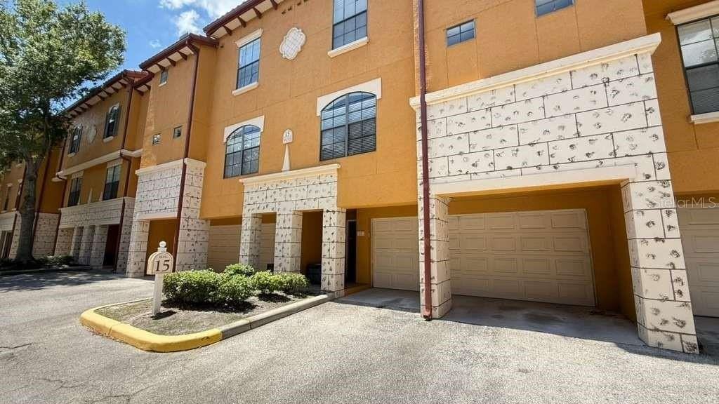 6133 Metrowest Blvd #105 - Photo 3 of 50