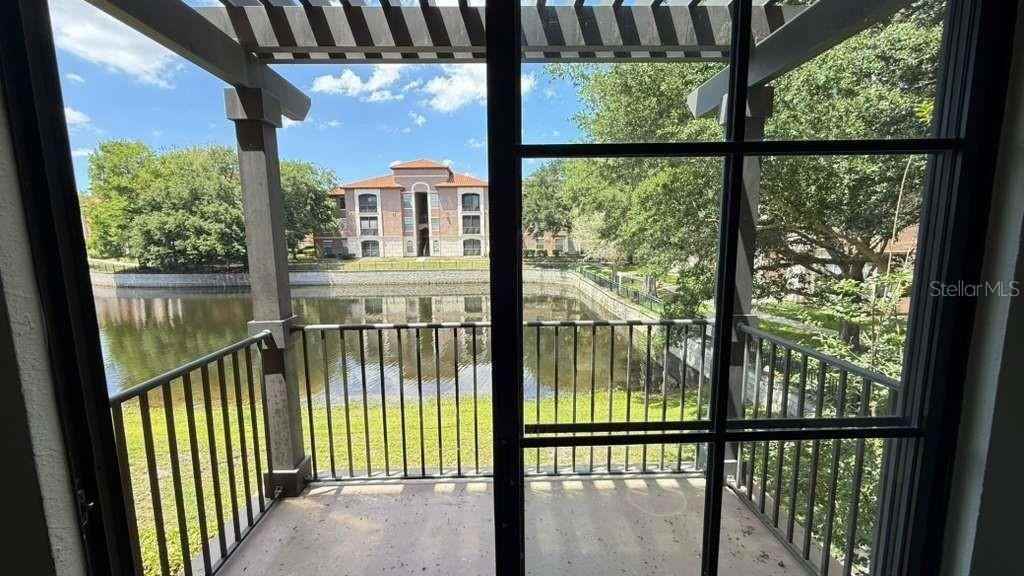 6133 Metrowest Blvd #105 - Photo 5 of 50
