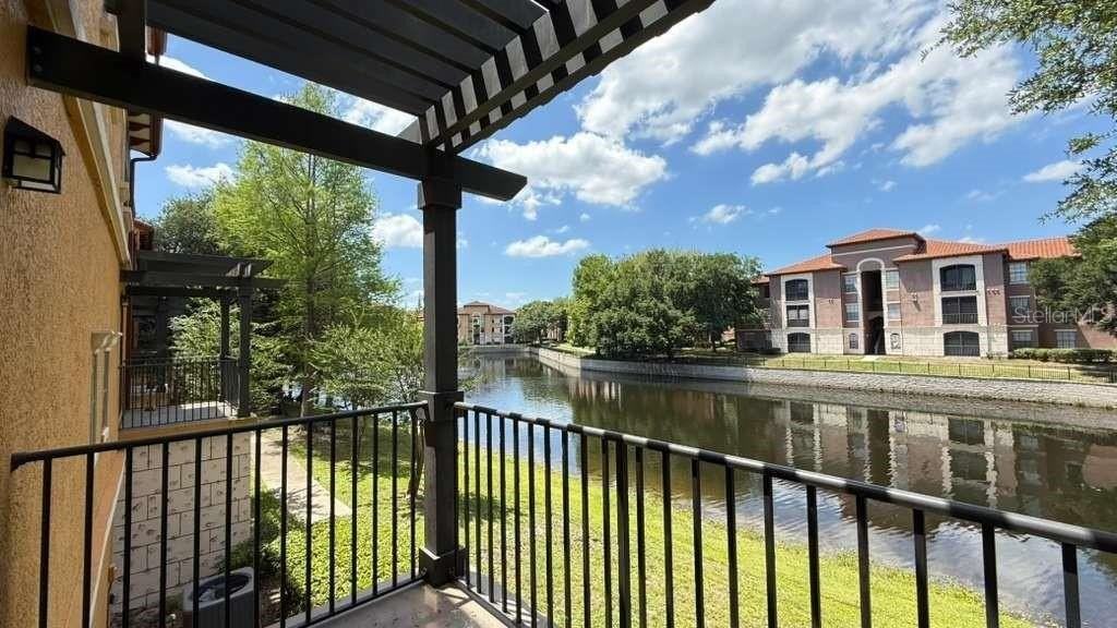 6133 Metrowest Blvd #105 - Photo 7 of 50