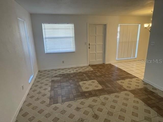 1100 70th St N #4 - Photo 4 of 13