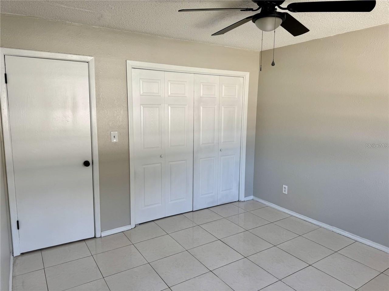 3074 Brookview Ave #A - Photo 4 of 10