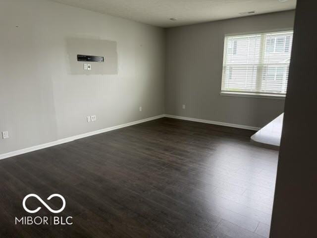 6389 Wasco Dr - Photo 6 of 20