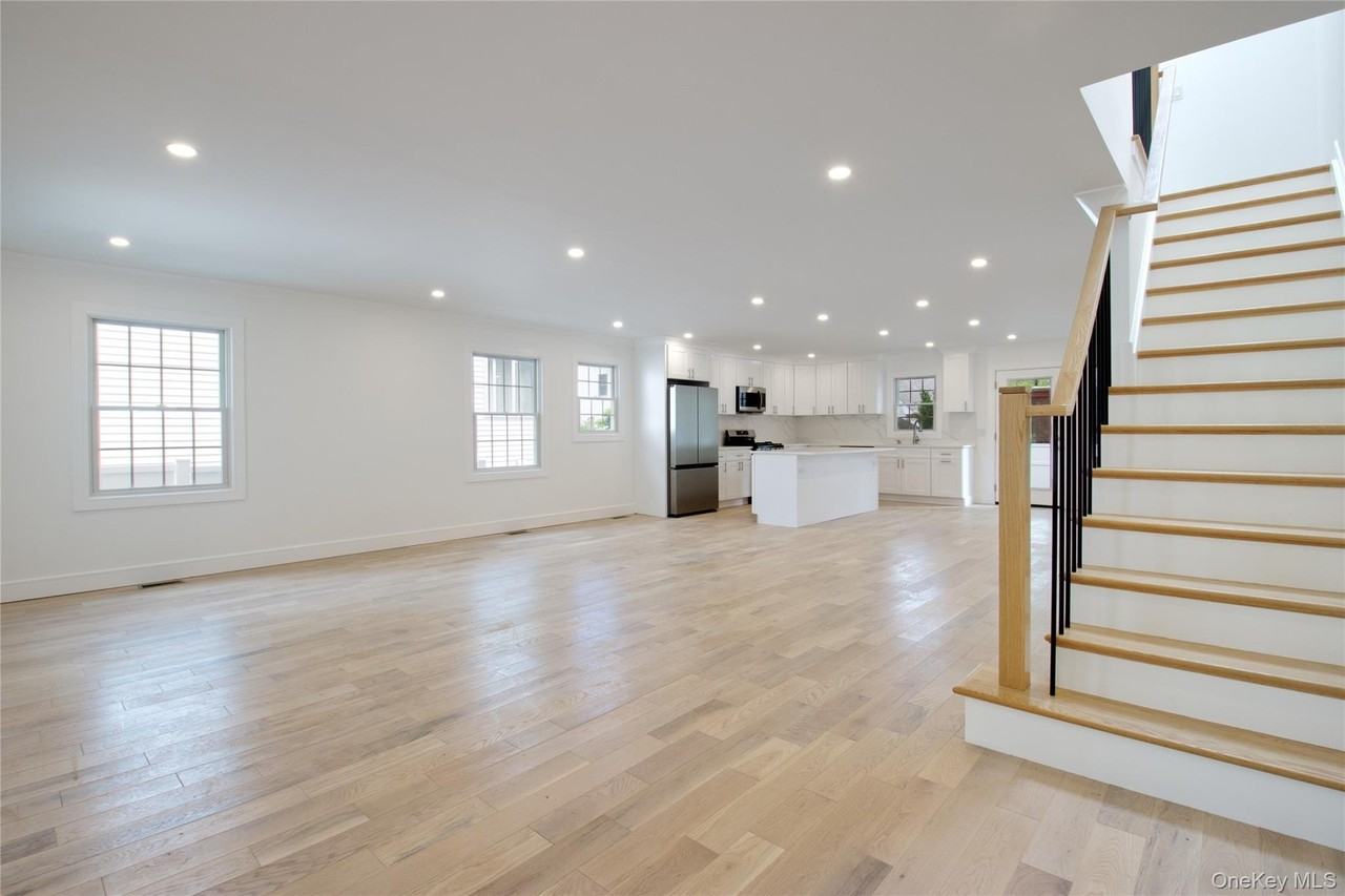 30 Kirkwood Rd #B - Photo 5 of 36