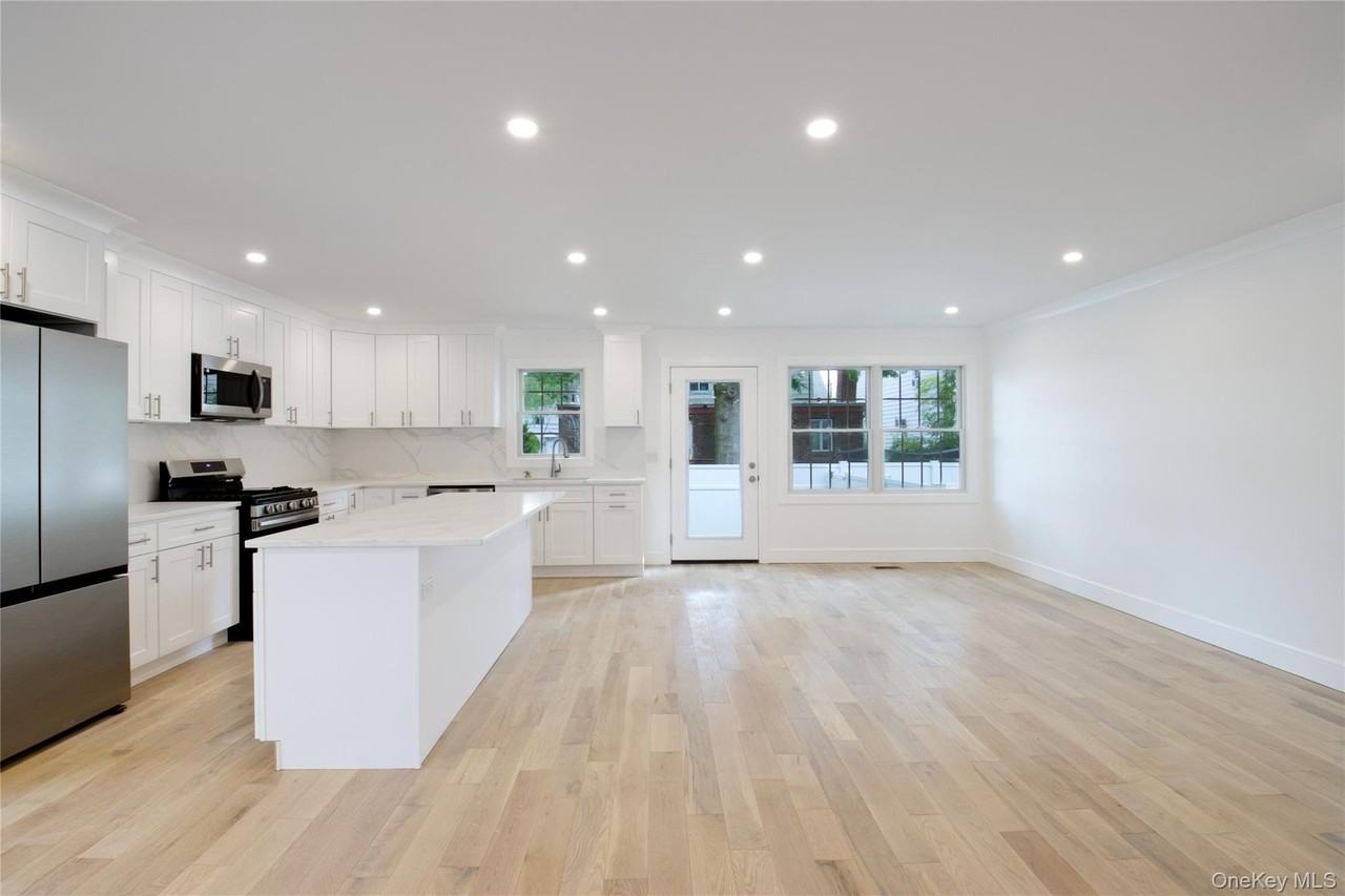 30 Kirkwood Rd #B - Photo 7 of 36