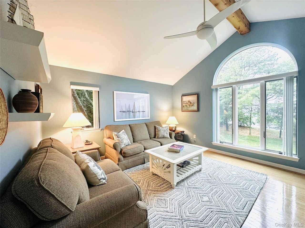 40 Hilltop Rd - Photo 6 of 25