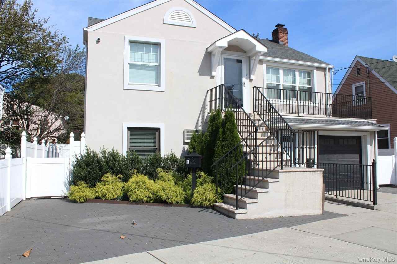 3157 Waterbury Ave #1