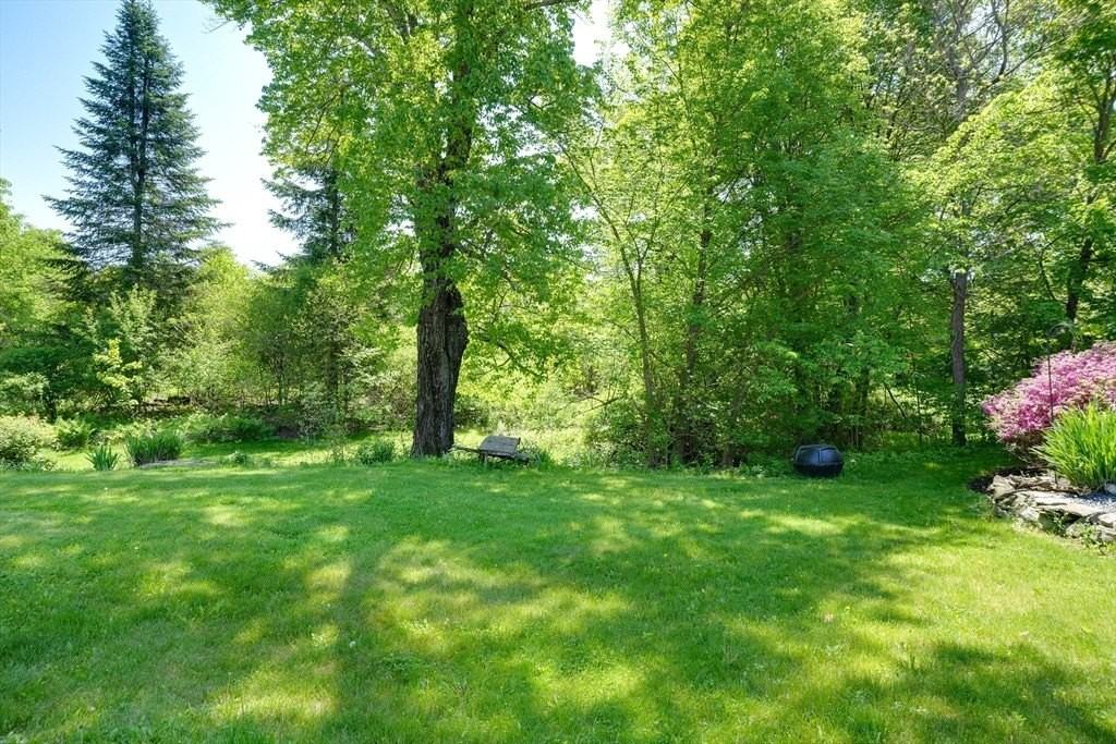 302 S Bolton Rd - Photo 2 of 25