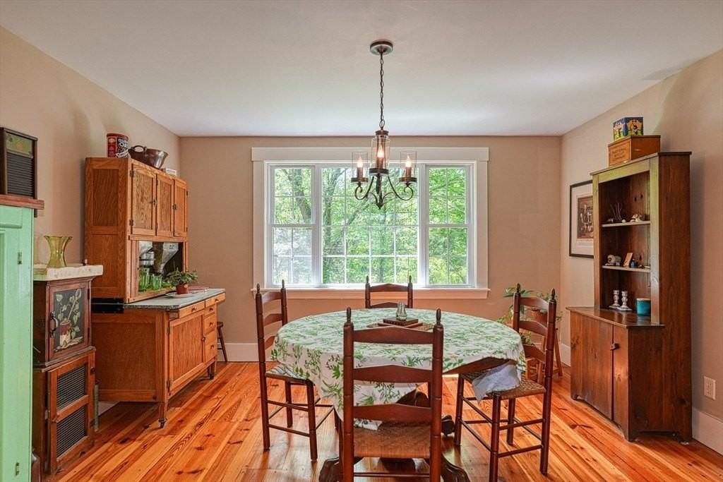 302 S Bolton Rd - Photo 5 of 25