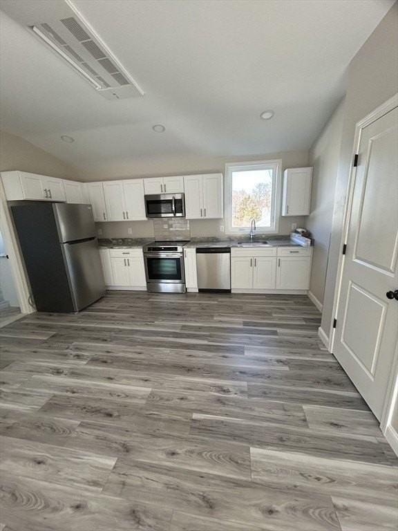 254 Commonwealth Ave #1 - Photo 2 of 11