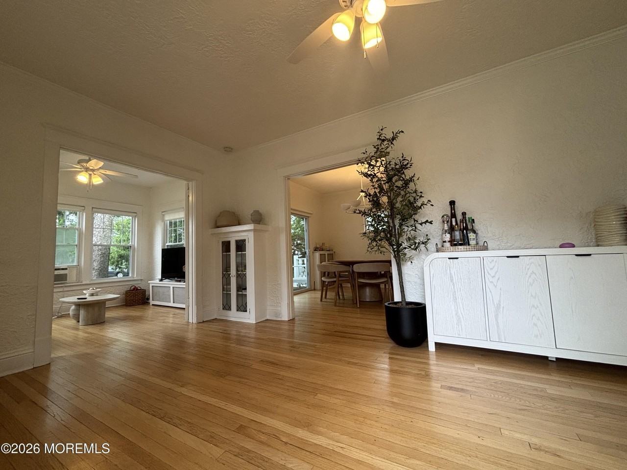 219 Elberon Blvd - Photo 5 of 16