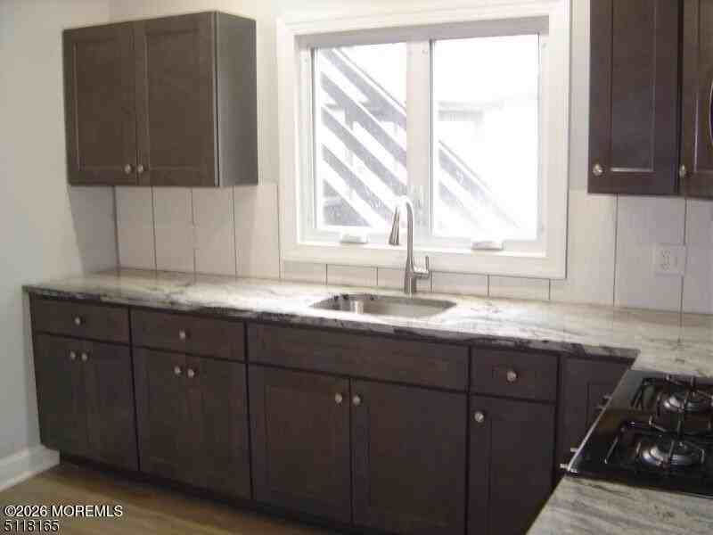 144 E Cliff St #A - Photo 3 of 11