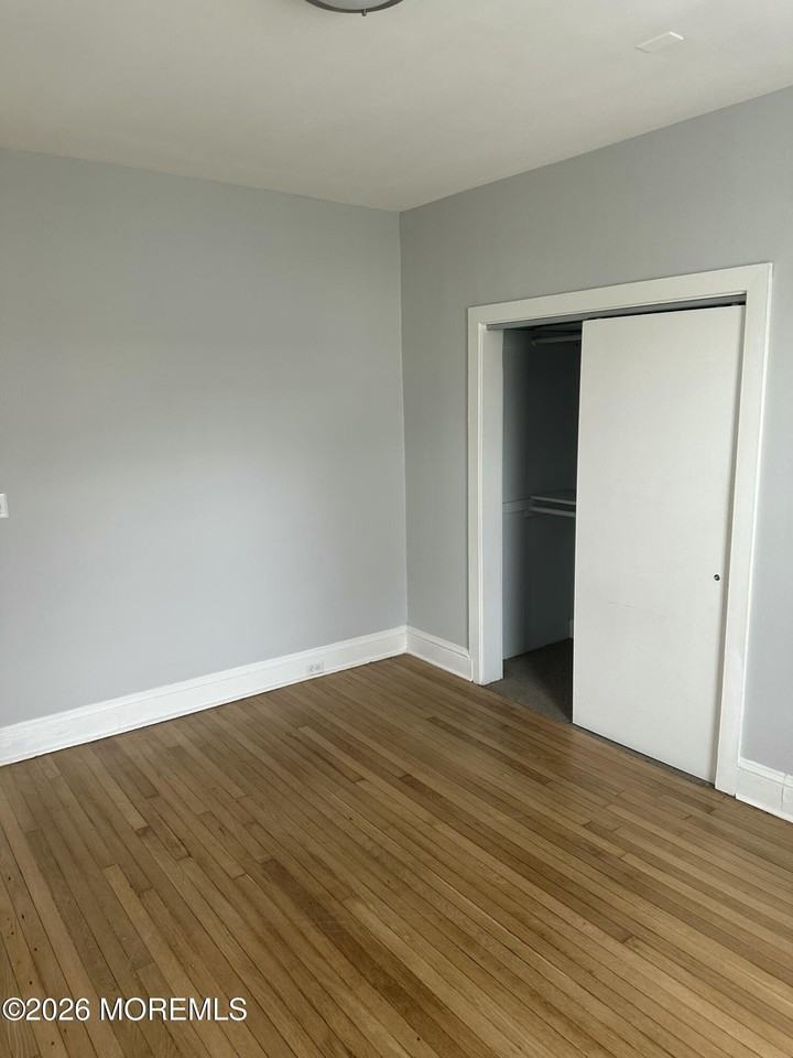 144 E Cliff St #A - Photo 7 of 11