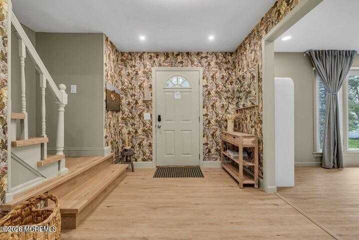19 Fieldstone Ln - Photo 4 of 34