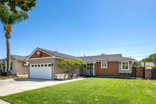 5818 Woodruff Ave - Photo 1 of 1