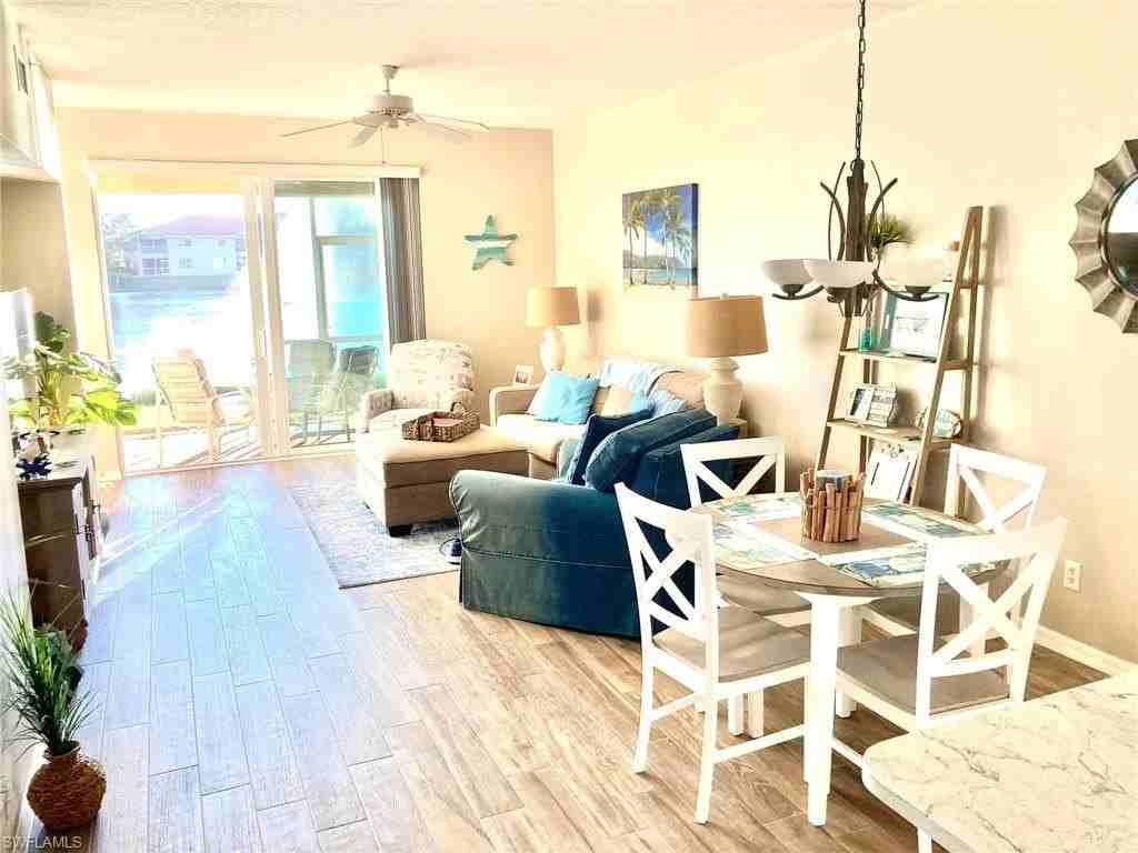 6750 Huntington Lakes Cir #103 - Photo 4 of 12