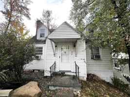 featured image of 230 Cornell Ave