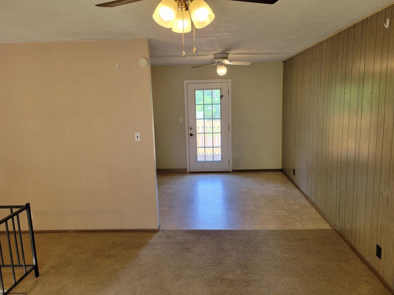 929 Garrison Ave - Photo 2 of 27