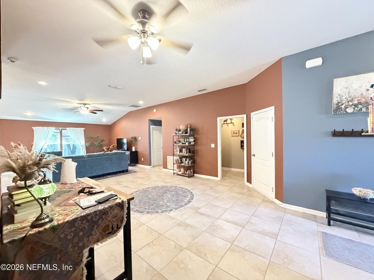 16226 Stanis Ct - Photo 5 of 35