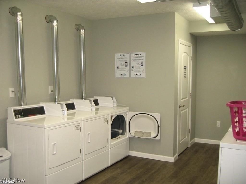 14814 Clifton Blvd #407 - Photo 6 of 7