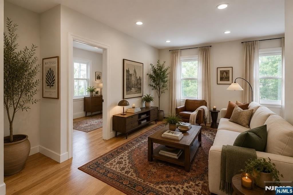 161 Ashland Ave #2 - Photo 5 of 18