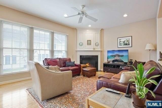 47 Mulberry Ct - Photo 4 of 21