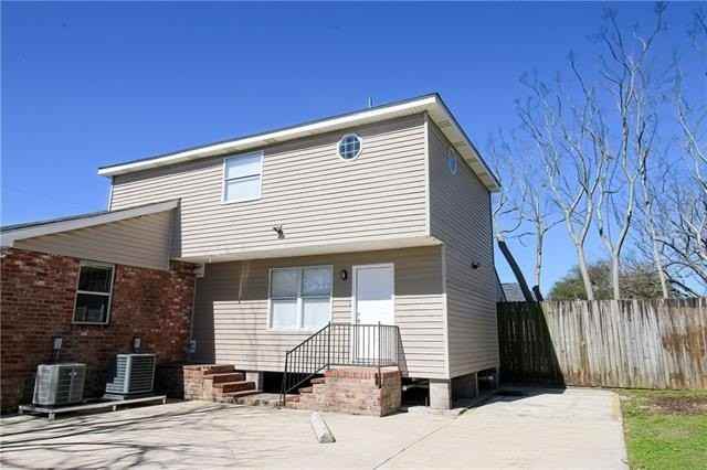 229 Oak Ave - Photo 3 of 18