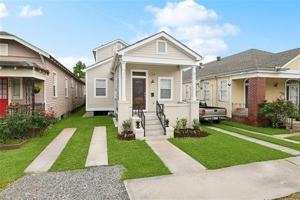 featured image of 3316 Calhoun St
