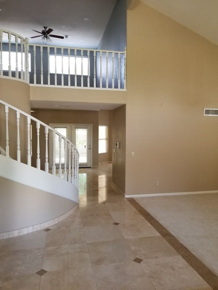 12907 E Sahuaro Dr - Photo 3 of 18