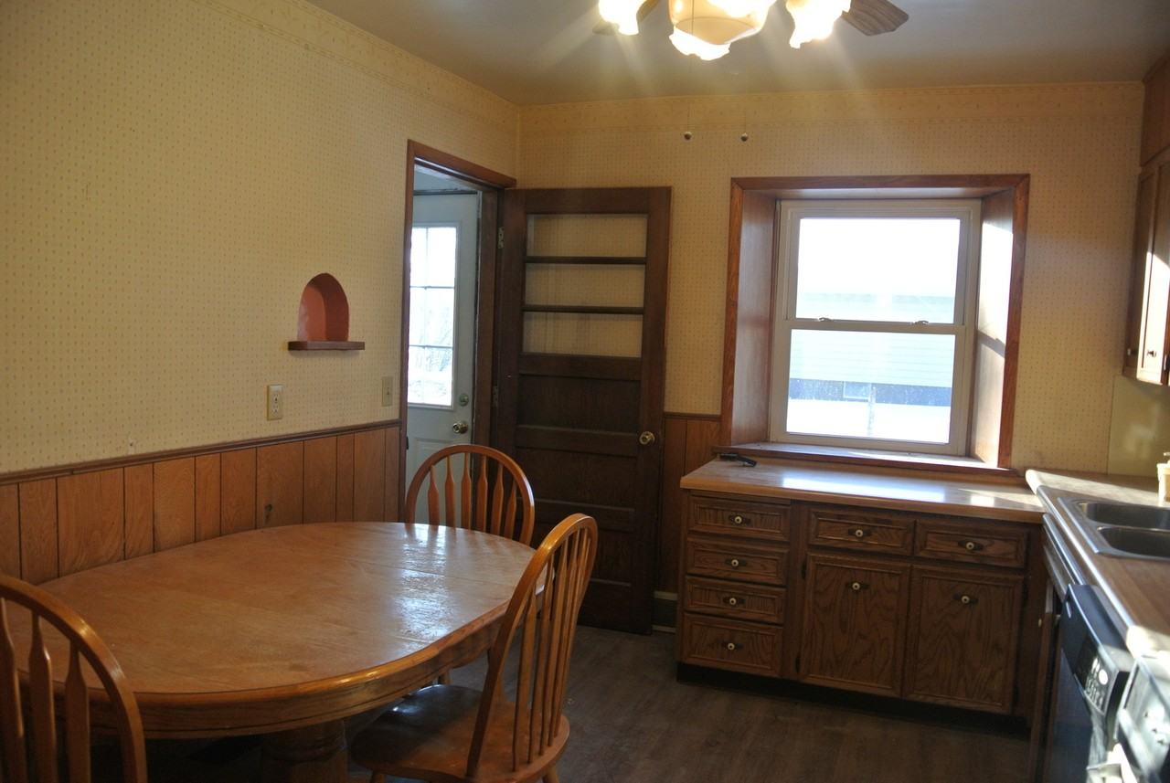 1327 3rd St Sw - Photo 6 of 14