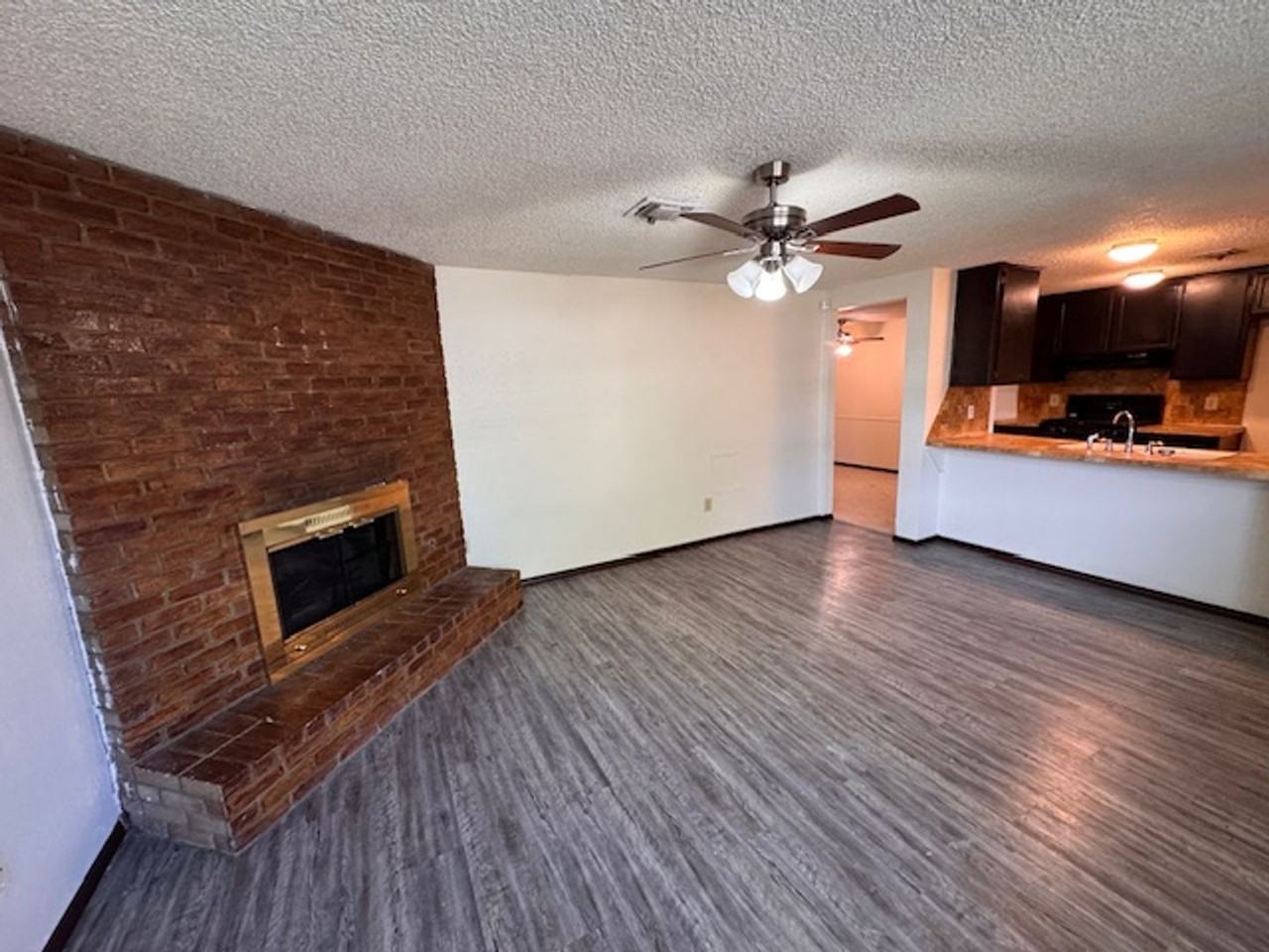 8509 S Drexel Pl - Photo 3 of 17