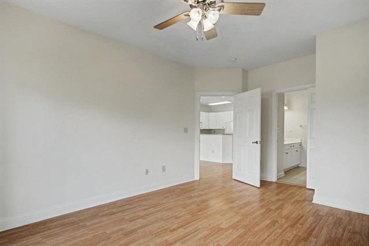104 Cypress Point Ct - Photo 4 of 29