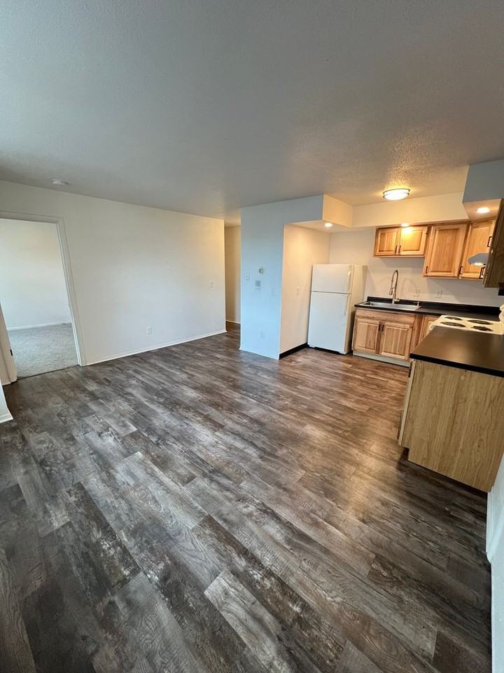 1516 N 16th St #7 - Photo 3 of 22