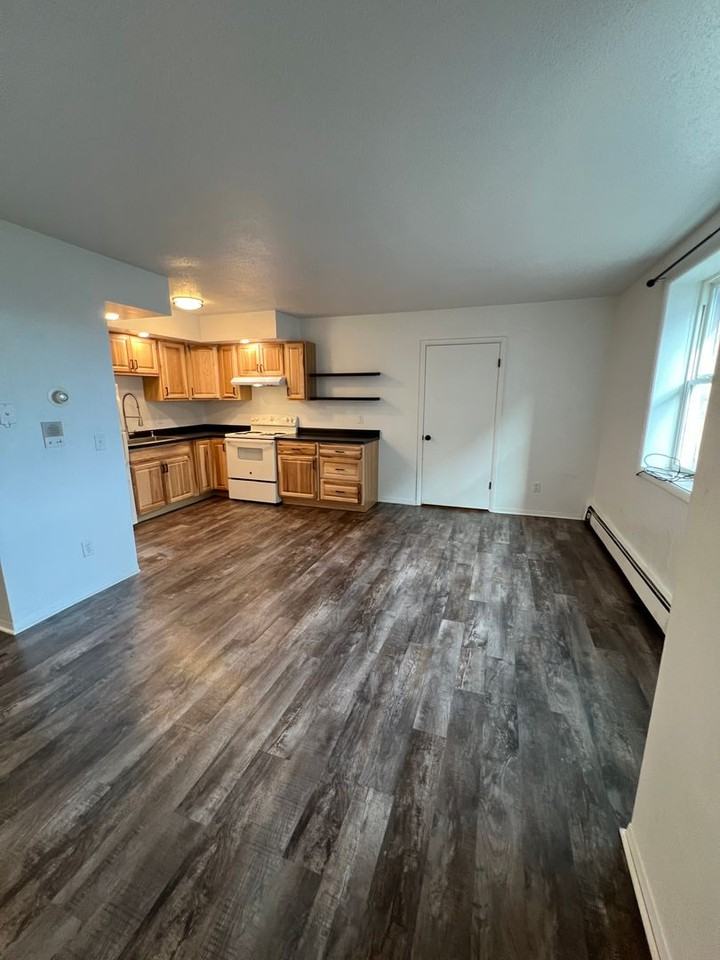 1516 N 16th St #7 - Photo 5 of 22