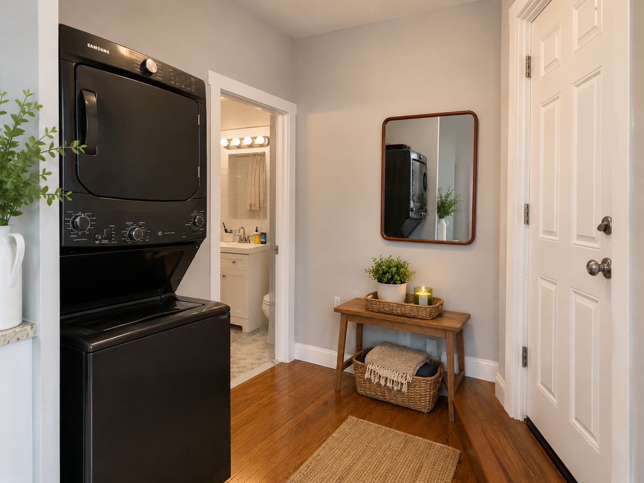 320 W Wilson St - Photo 4 of 26