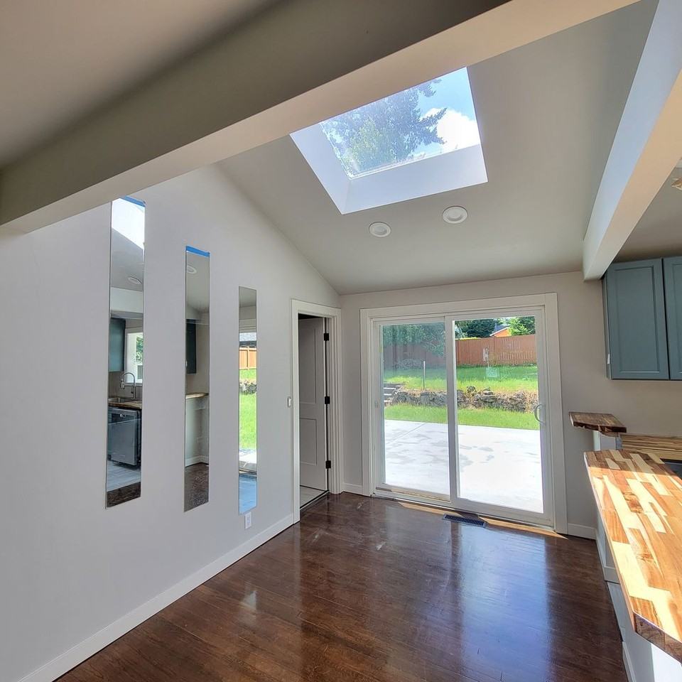 18129 45th Ave S - Photo 5 of 13