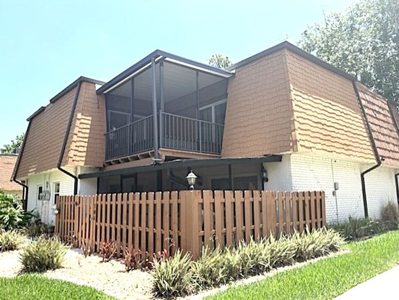 104 Moonstone Ct - Photo 2 of 17