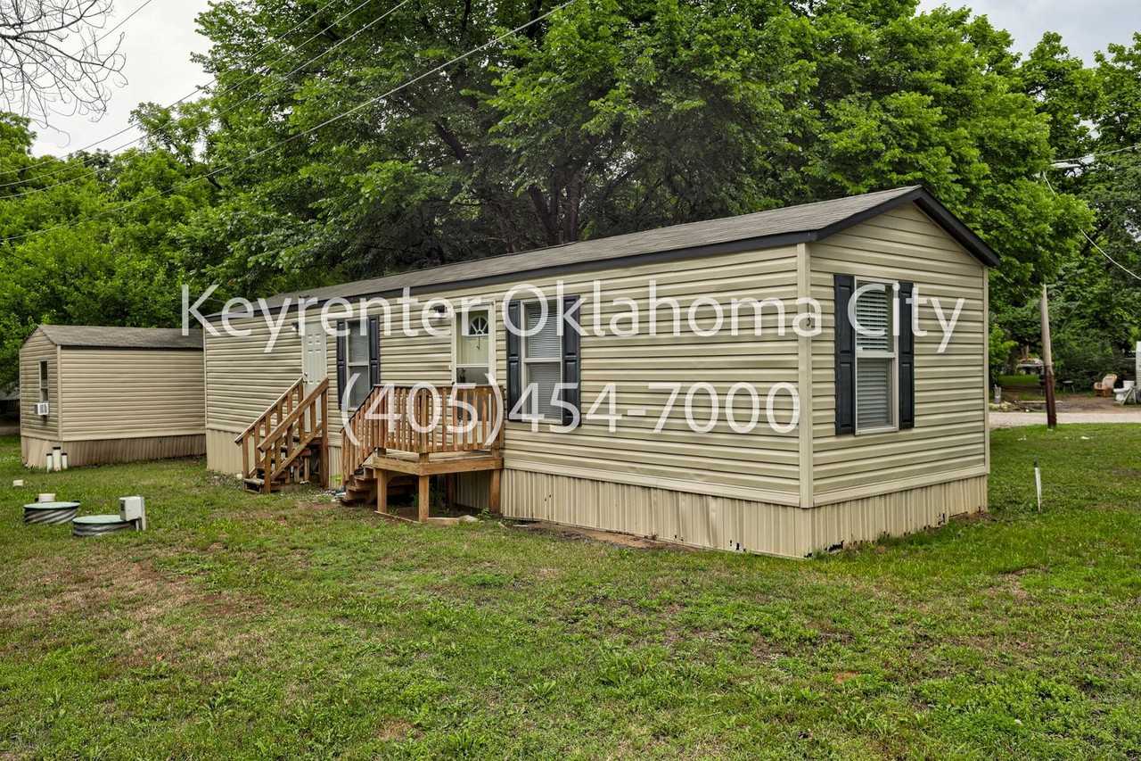 3508 N Douglas Blvd #13 - Photo 2 of 30
