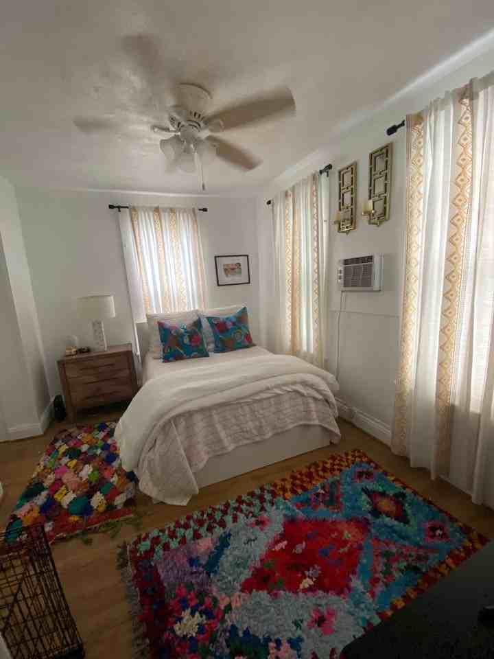 110 Rush St - Photo 5 of 8