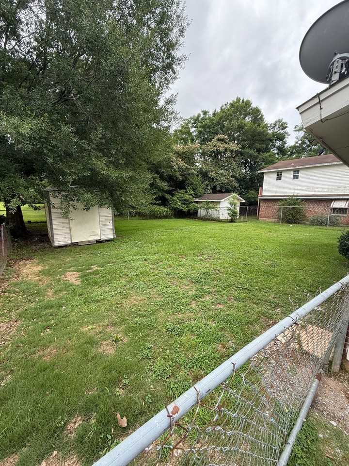 3024 Tyler Rd - Photo 3 of 10