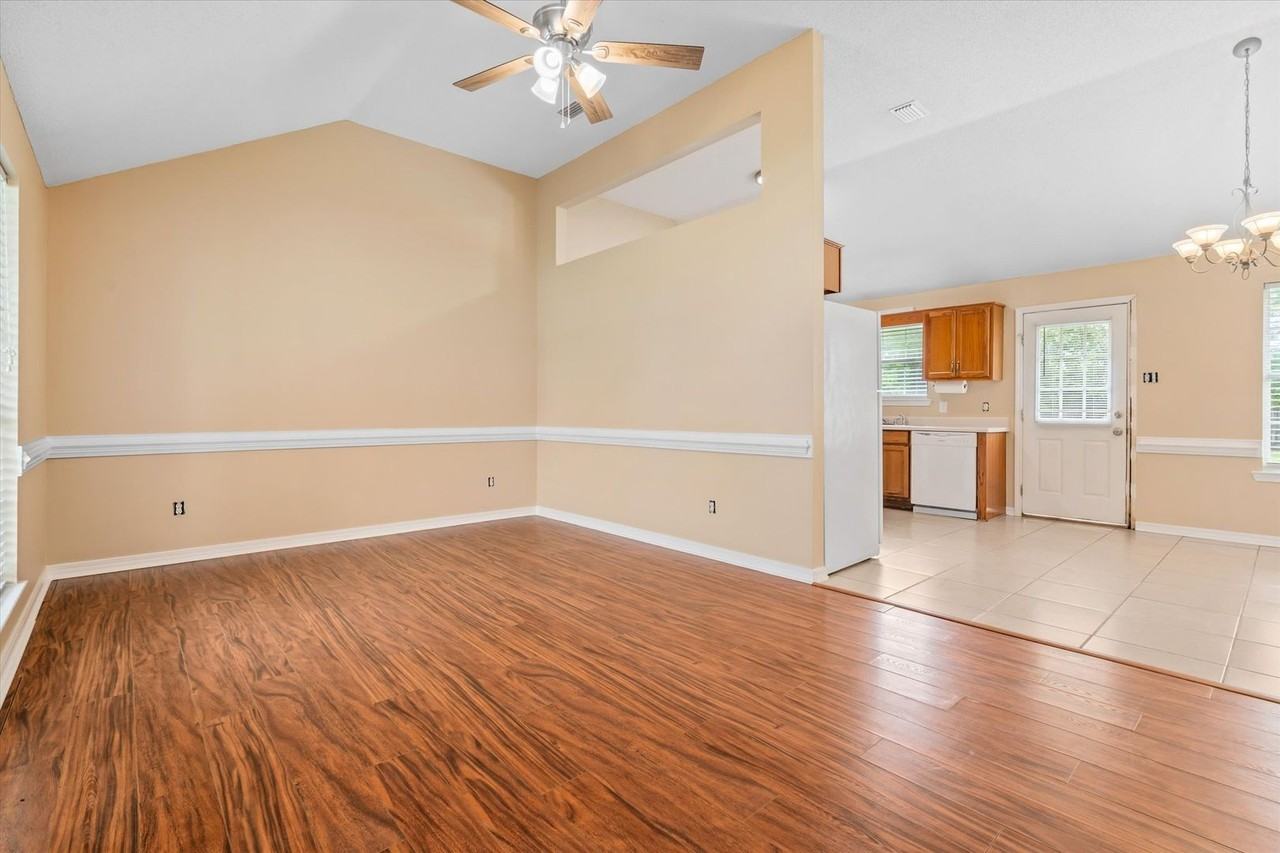 7669 Willard Ct - Photo 2 of 20