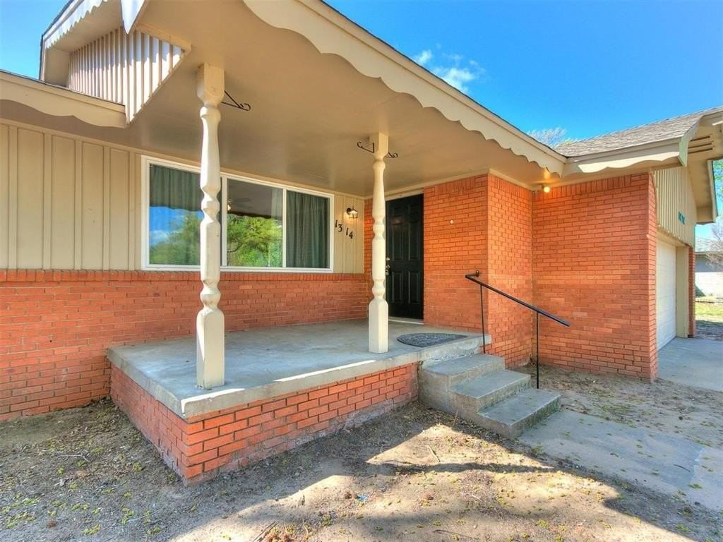 1314 Sycamore St - Photo 2 of 23