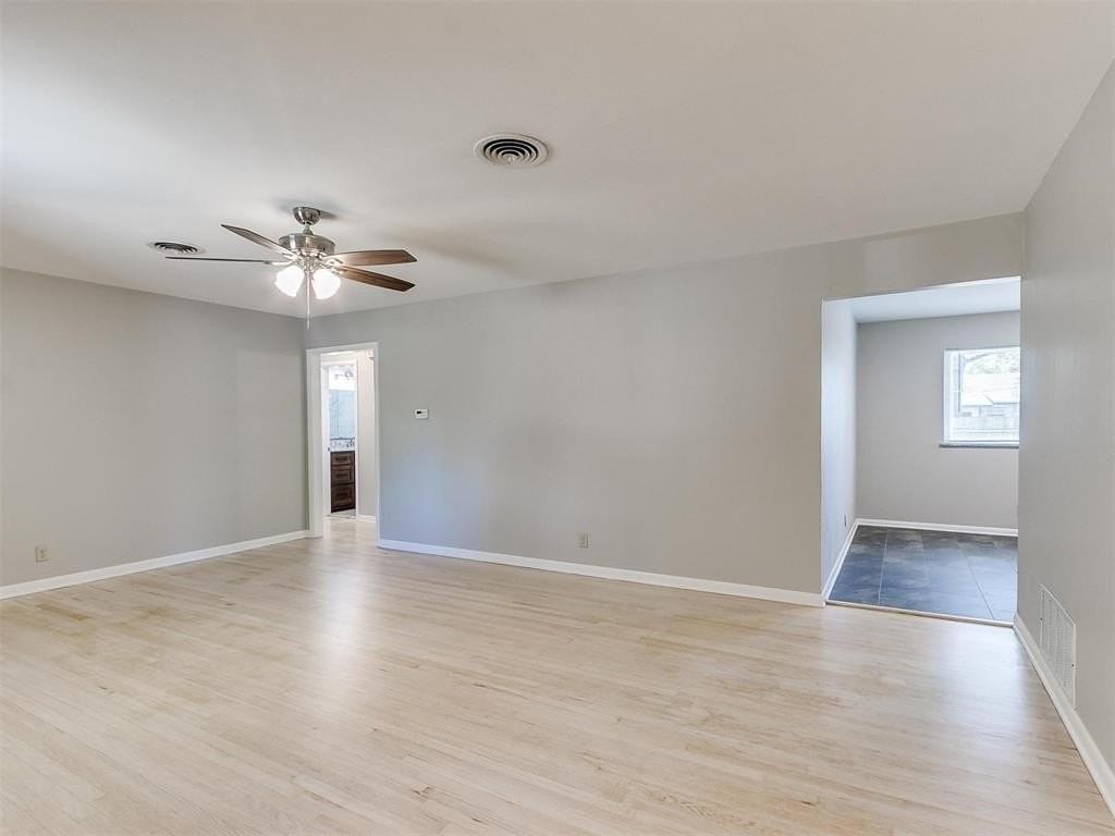 1314 Sycamore St - Photo 4 of 23