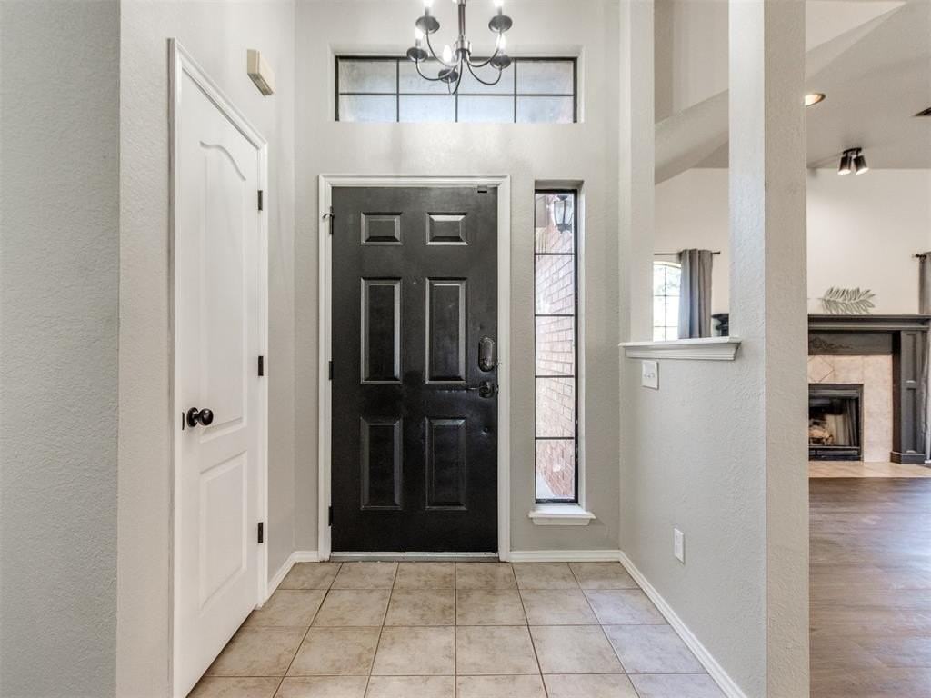 13300 S Robinson Ave - Photo 3 of 45